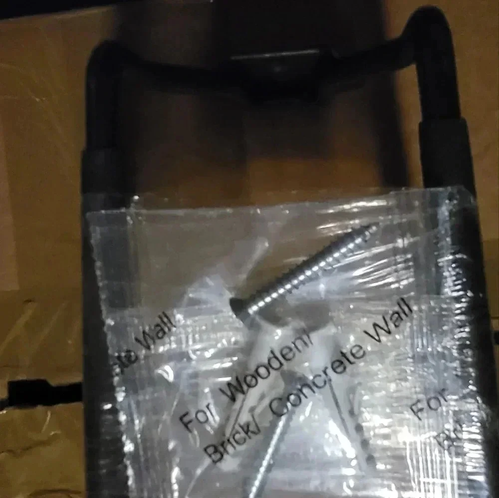 𝅺hose holder